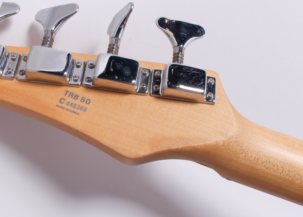 Ibanez TR Series Bass Guitar With Fender Gigbag