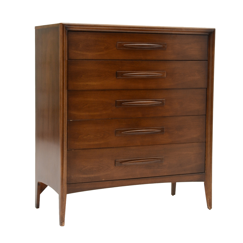 Broyhill Premier Dresser From the Emphasis Collection
