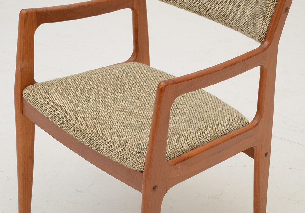 Teak Dining Table and Chairs by Dixie Furniture