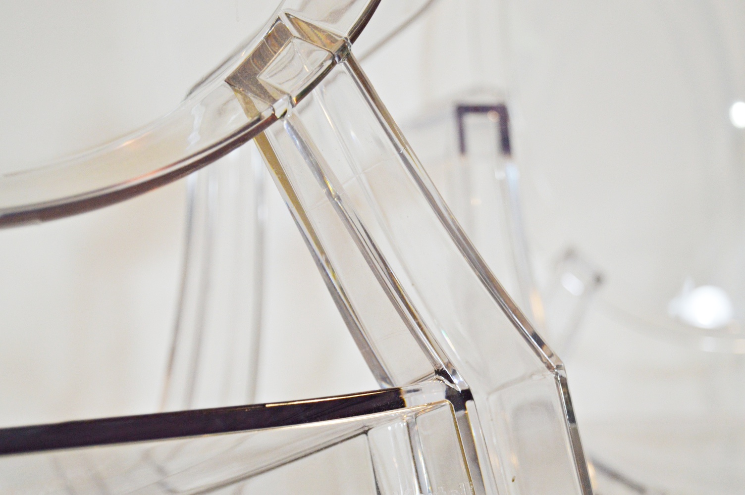 Kartell "Louis Ghost" Acrylic Chair by Philippe Starck