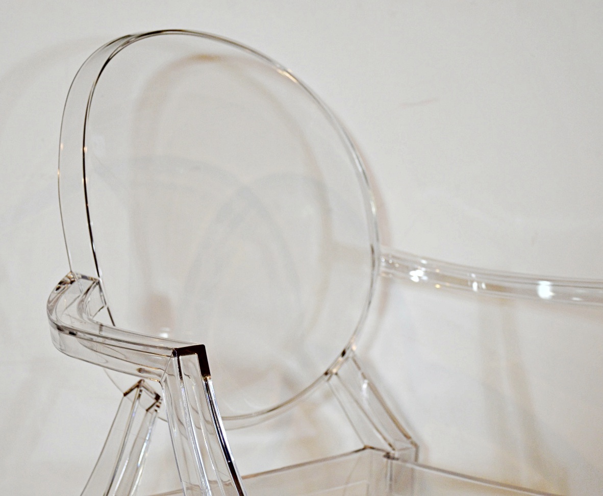 Kartell "Louis Ghost" Acrylic Chair by Philippe Starck
