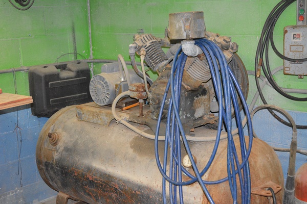 Doerr Electric Air Compressor