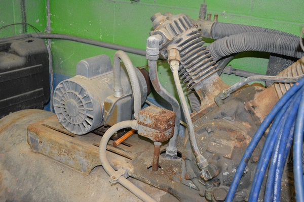 Doerr Electric Air Compressor