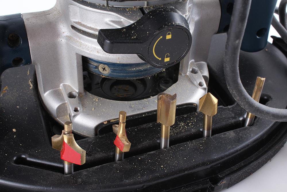 RYOBI 1 1/2 HP R160 Router Kit with Carrying Case