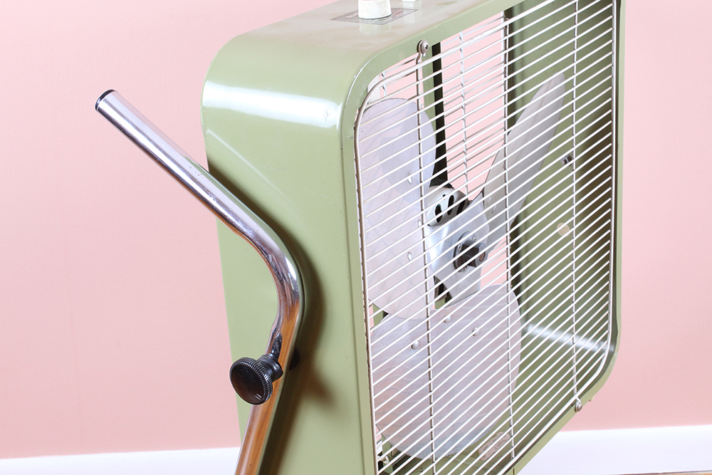 Vintage Bradford Rolling Box Fan