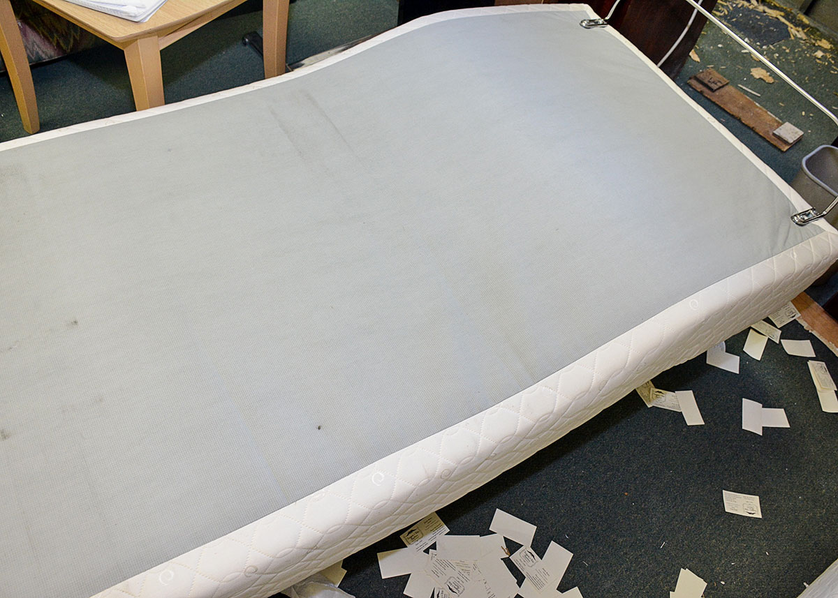 Select Comfort Adjustable Twin Bed