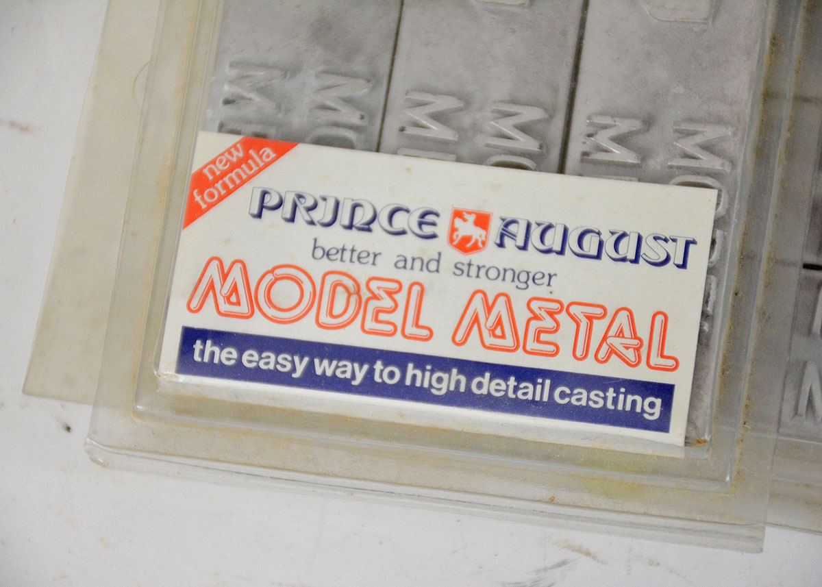 Model Metal Casting Kit