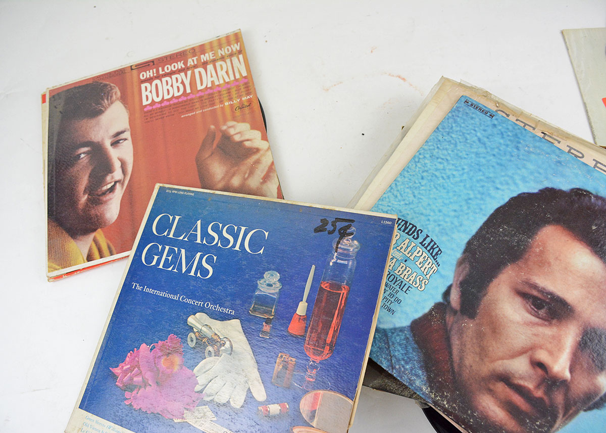Vocalist, Orchestral, Comedy and Other Vintage Albums