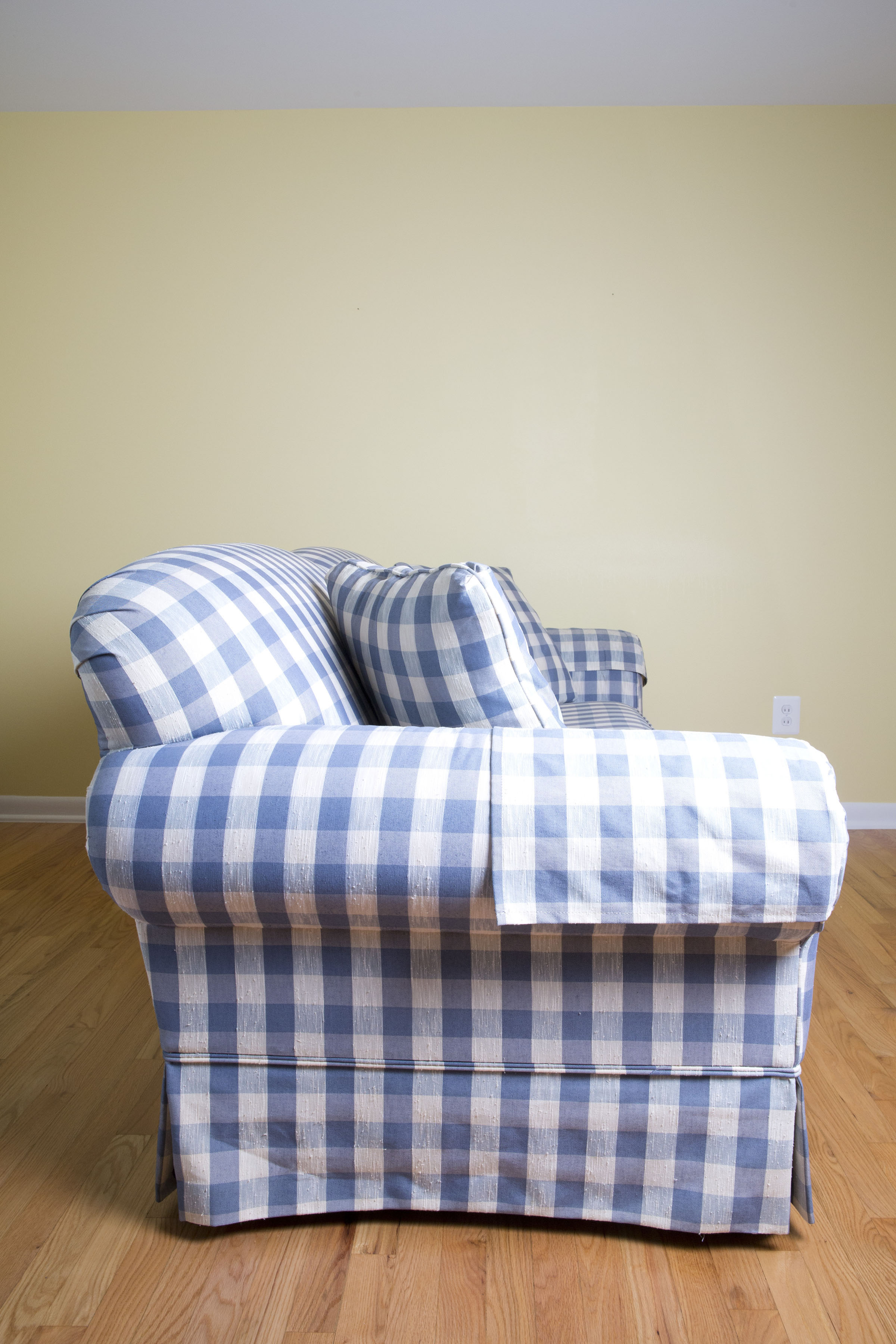 Broyhill Plaid Upholstered Sofa Everything But The House