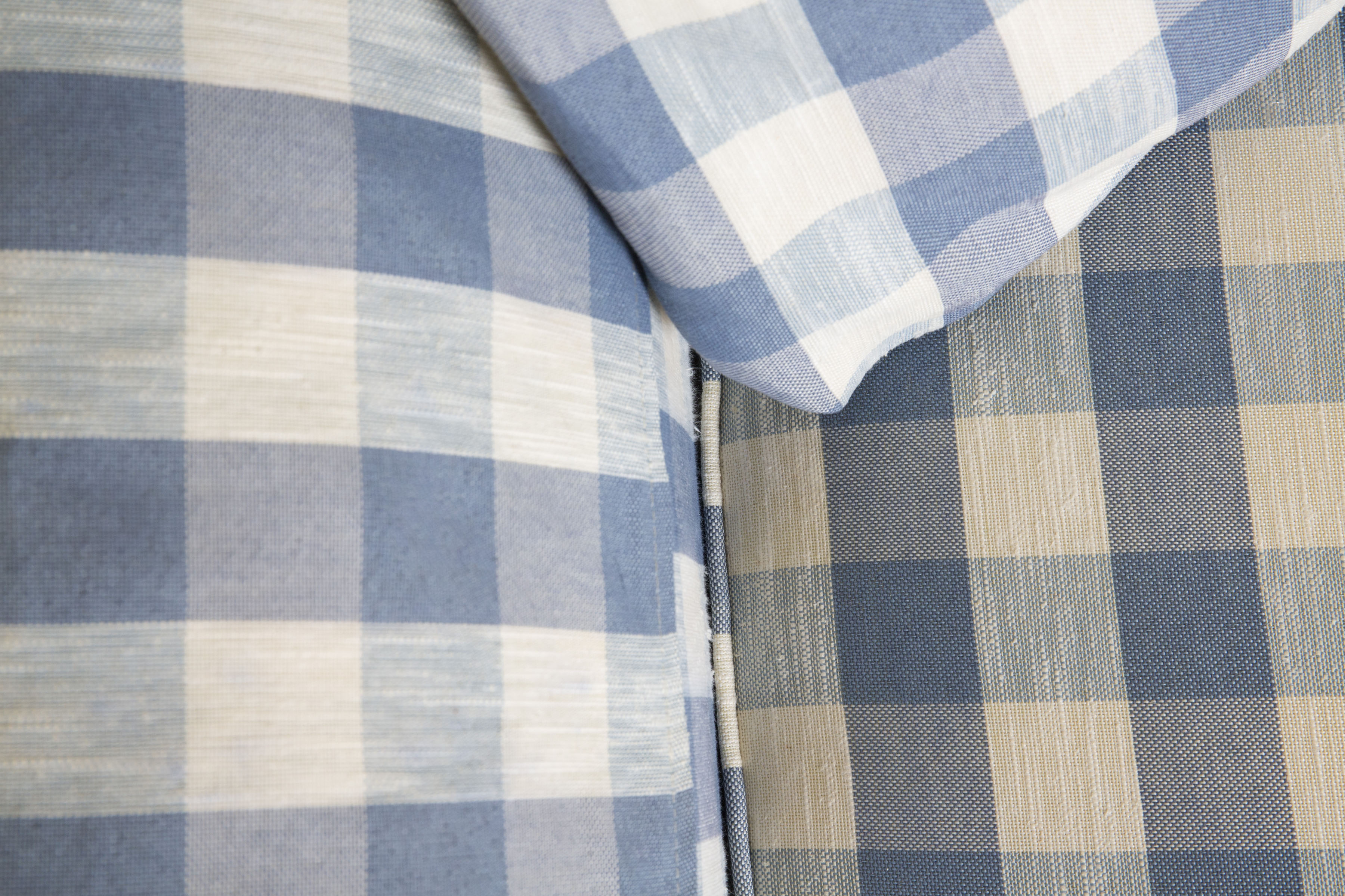 Broyhill Plaid Upholstered Sofa