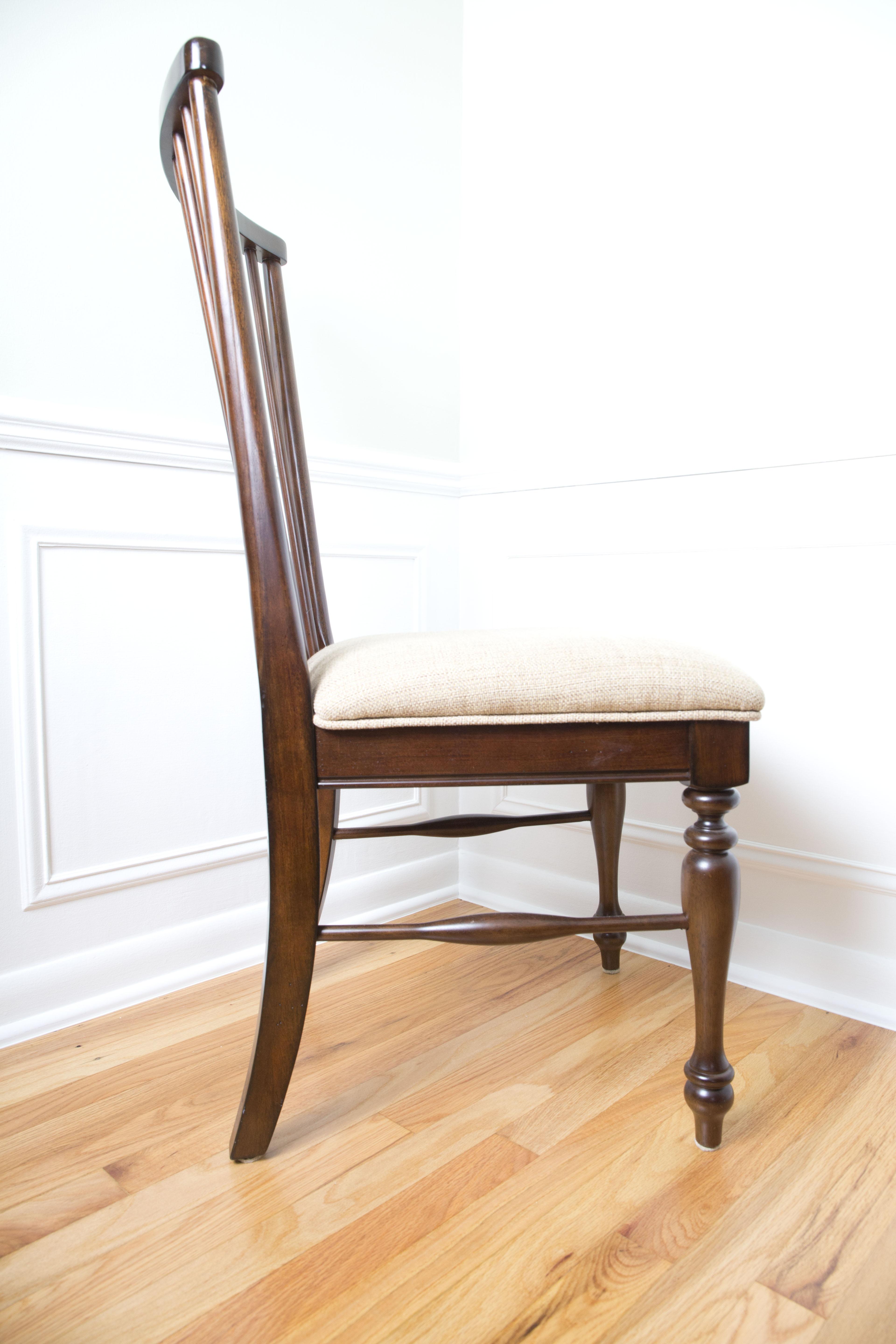 Cherry Stained Dining Table with Chairs