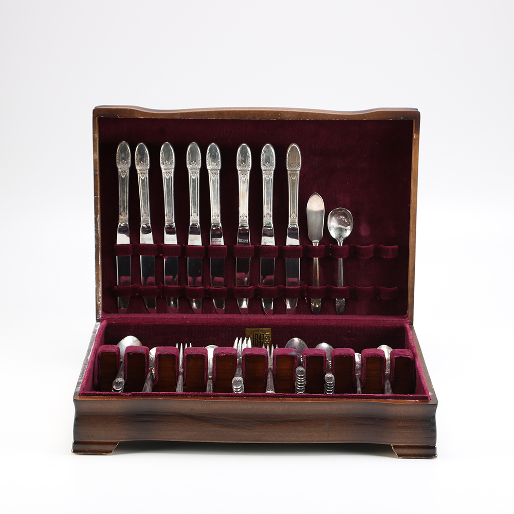 1847 Rogers Brothers "First Love" Silver Plate Set