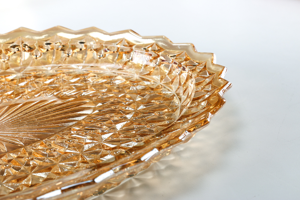 Taylor, Smith, Taylor "Boutonniere" Serving bowl with Lid