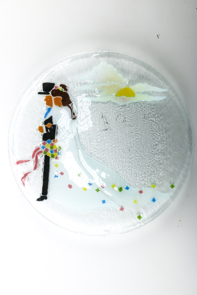 Taylor, Smith, Taylor "Boutonniere" Serving bowl with Lid