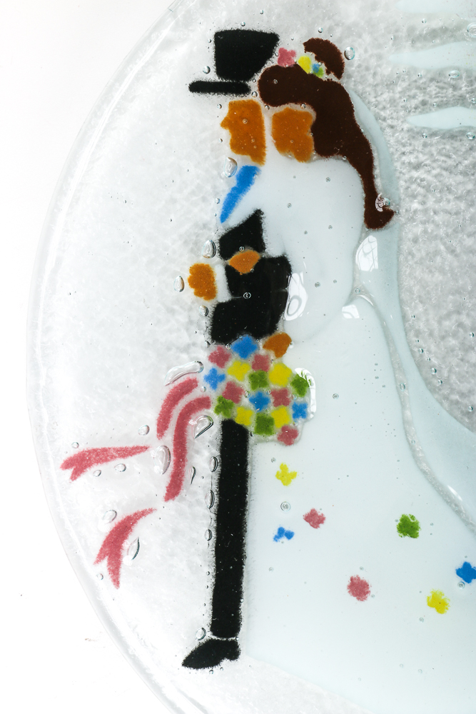 Taylor, Smith, Taylor "Boutonniere" Serving bowl with Lid