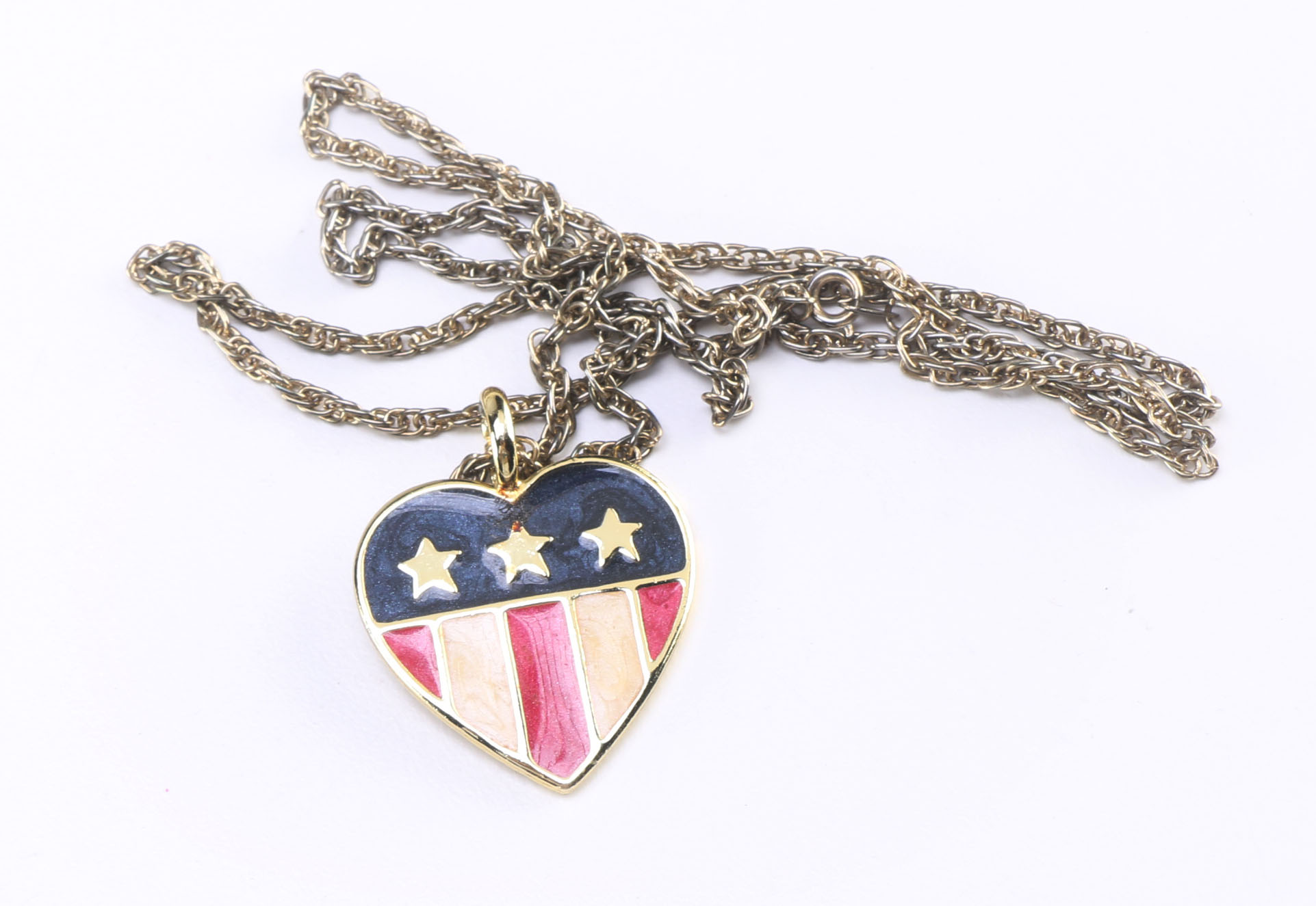 Assormtent of Costume Jewelry Necklaces