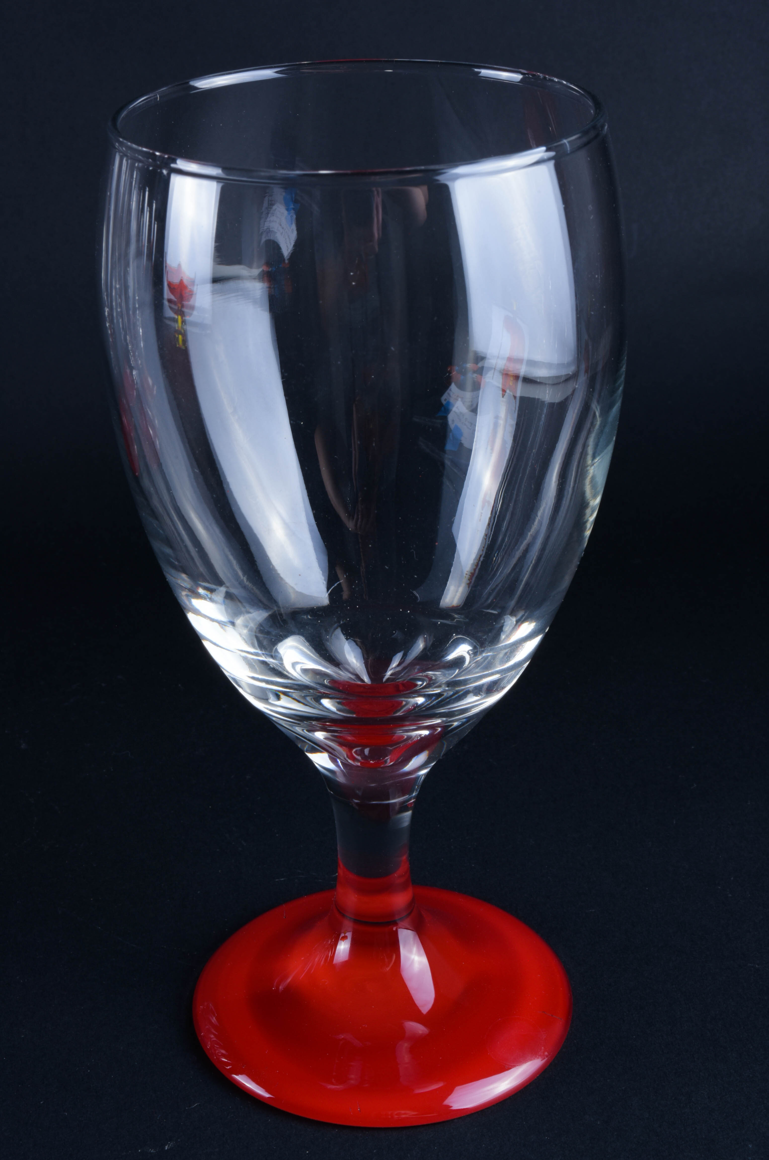 Selection of Vintage Glassware Items Includes Libbey Goblets