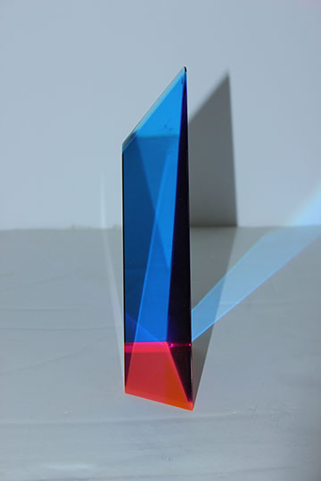 2003 Vasa Velizar Mihich Signed Laminated Cast Acrylic Sculpture