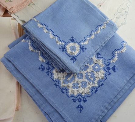 Pink, White and Blue Table Linens