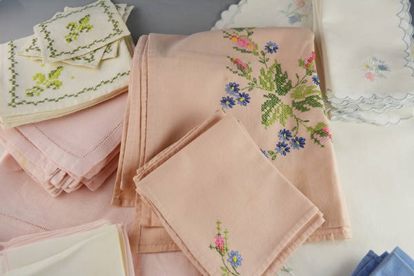 Pink, White and Blue Table Linens