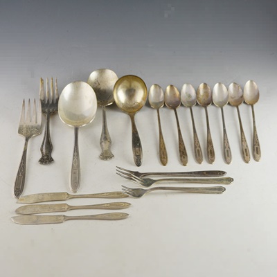 Silver Plated Utensils/Flatware Including Community "Grosvenor" Utensils