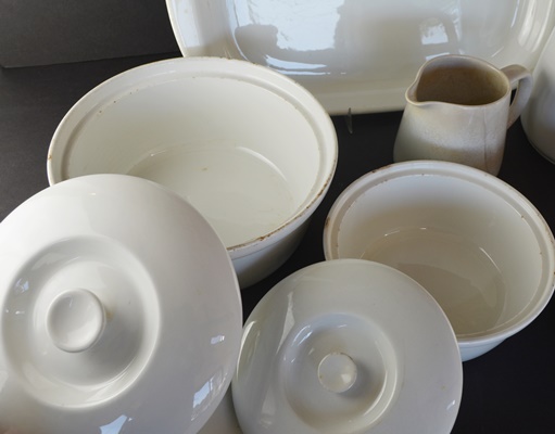 Finnish Arabia White Bakeware