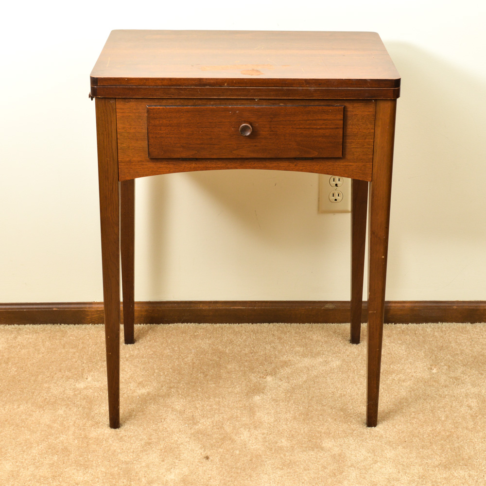 Antique Singer 15-91 Sewing Machine with Mahogany Cabinet and Buttonholer