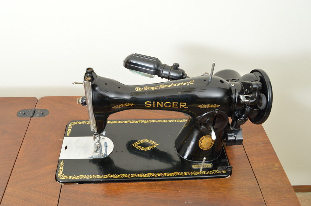 Antique Singer 15-91 Sewing Machine with Mahogany Cabinet and Buttonholer