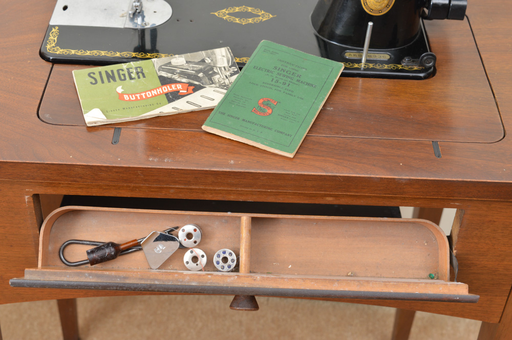 Antique Singer 15-91 Sewing Machine with Mahogany Cabinet and Buttonholer