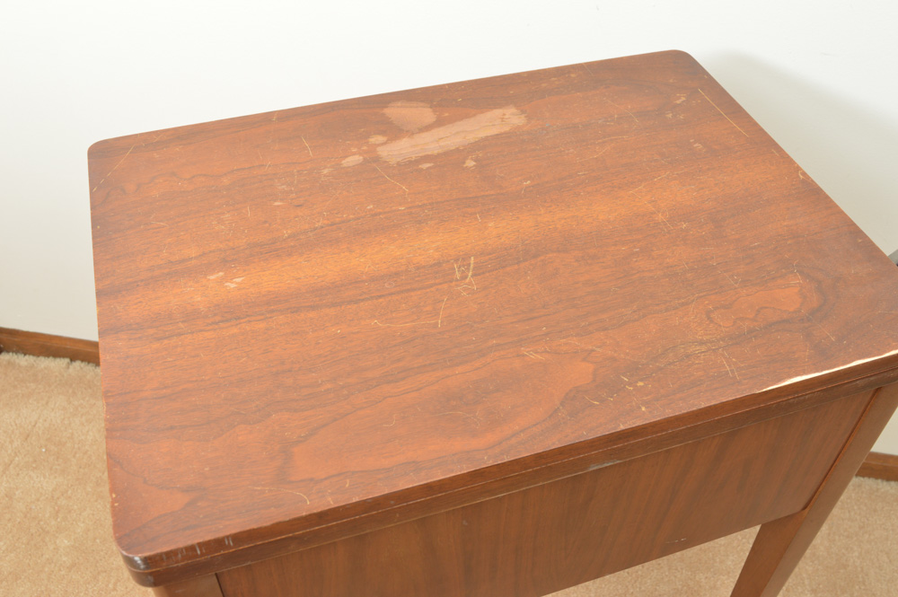 Antique Singer 15-91 Sewing Machine with Mahogany Cabinet and Buttonholer