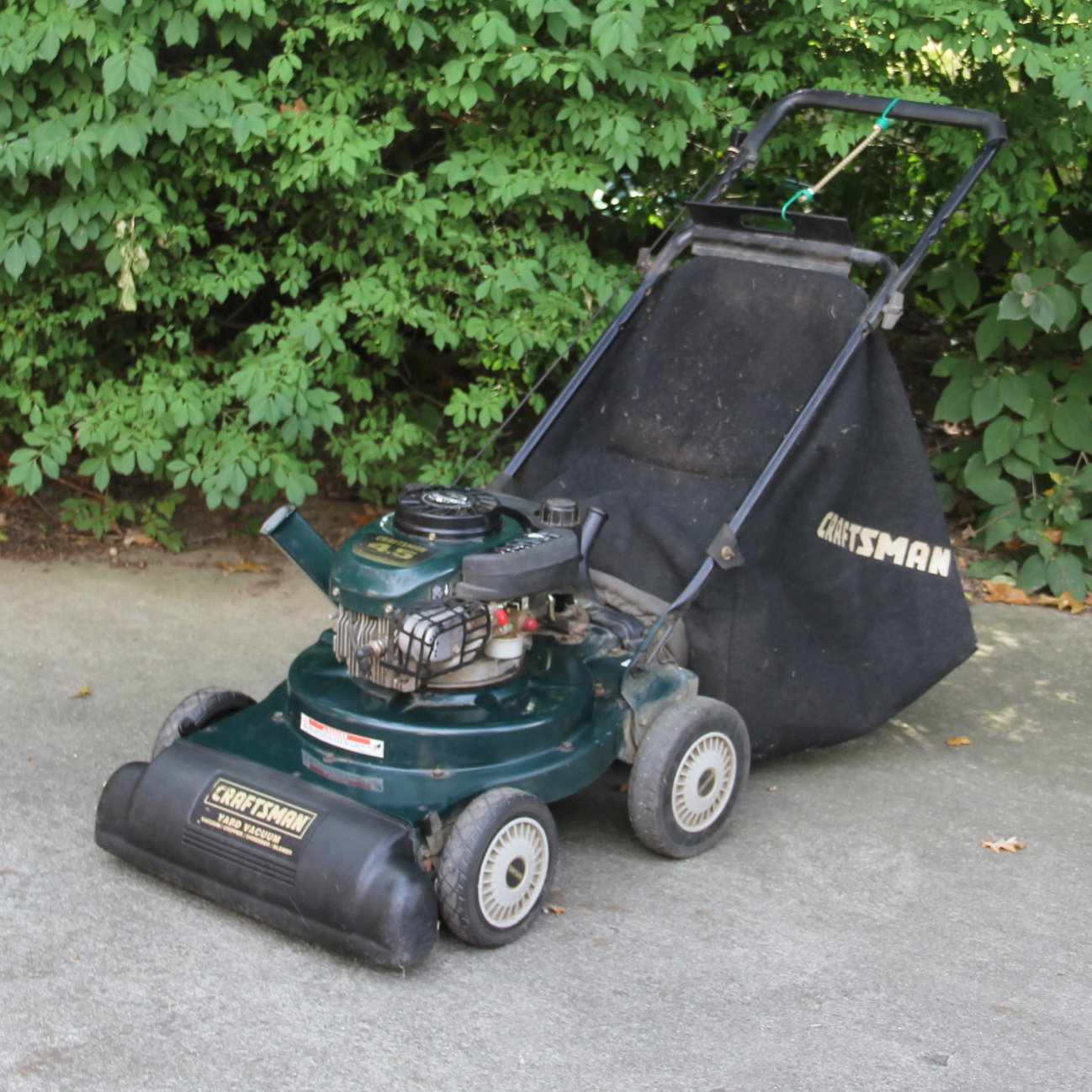 Craftsman 4.5 Horse Powered Lawn Vacuum