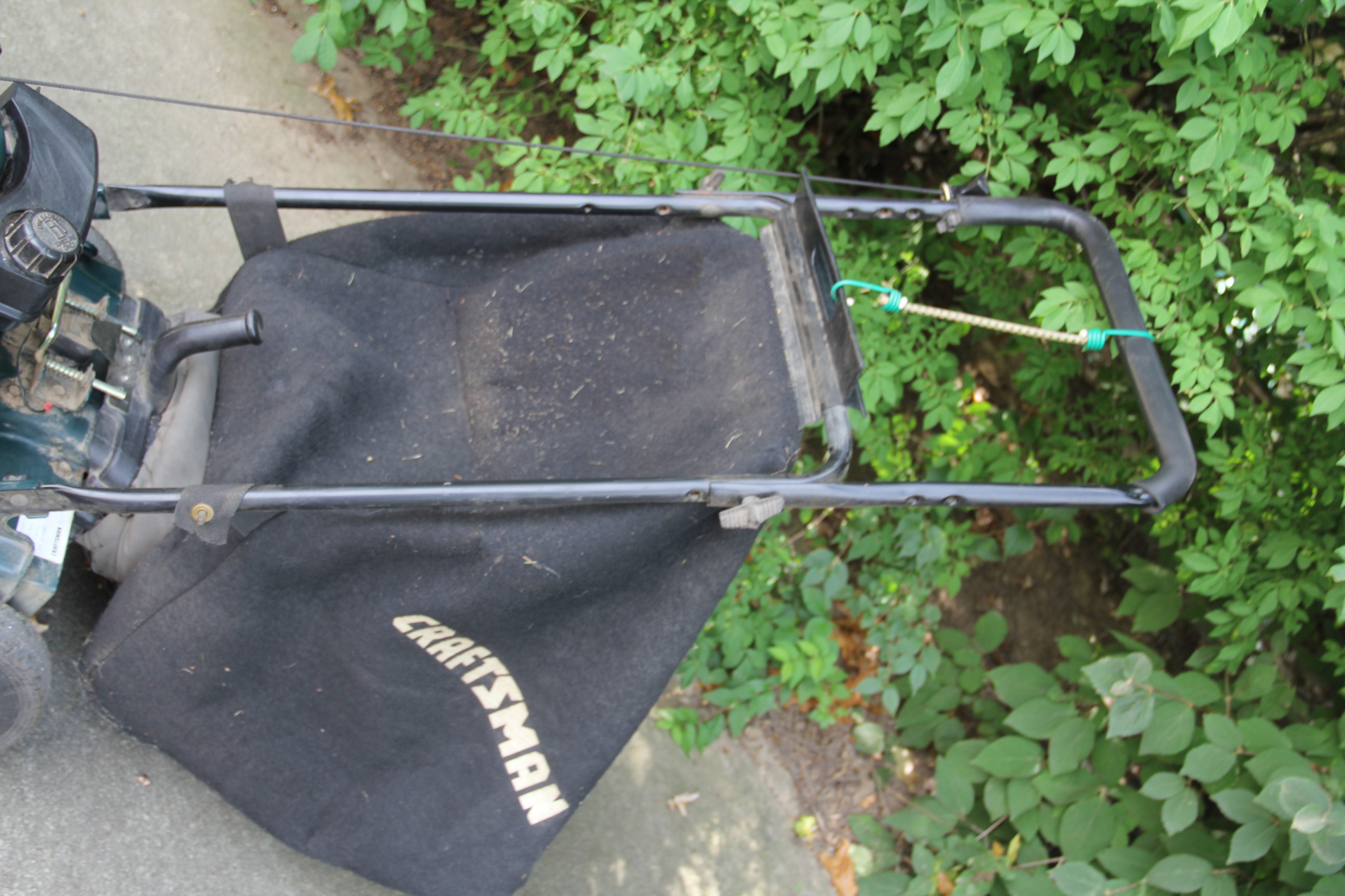 Craftsman 4.5 Horse Powered Lawn Vacuum