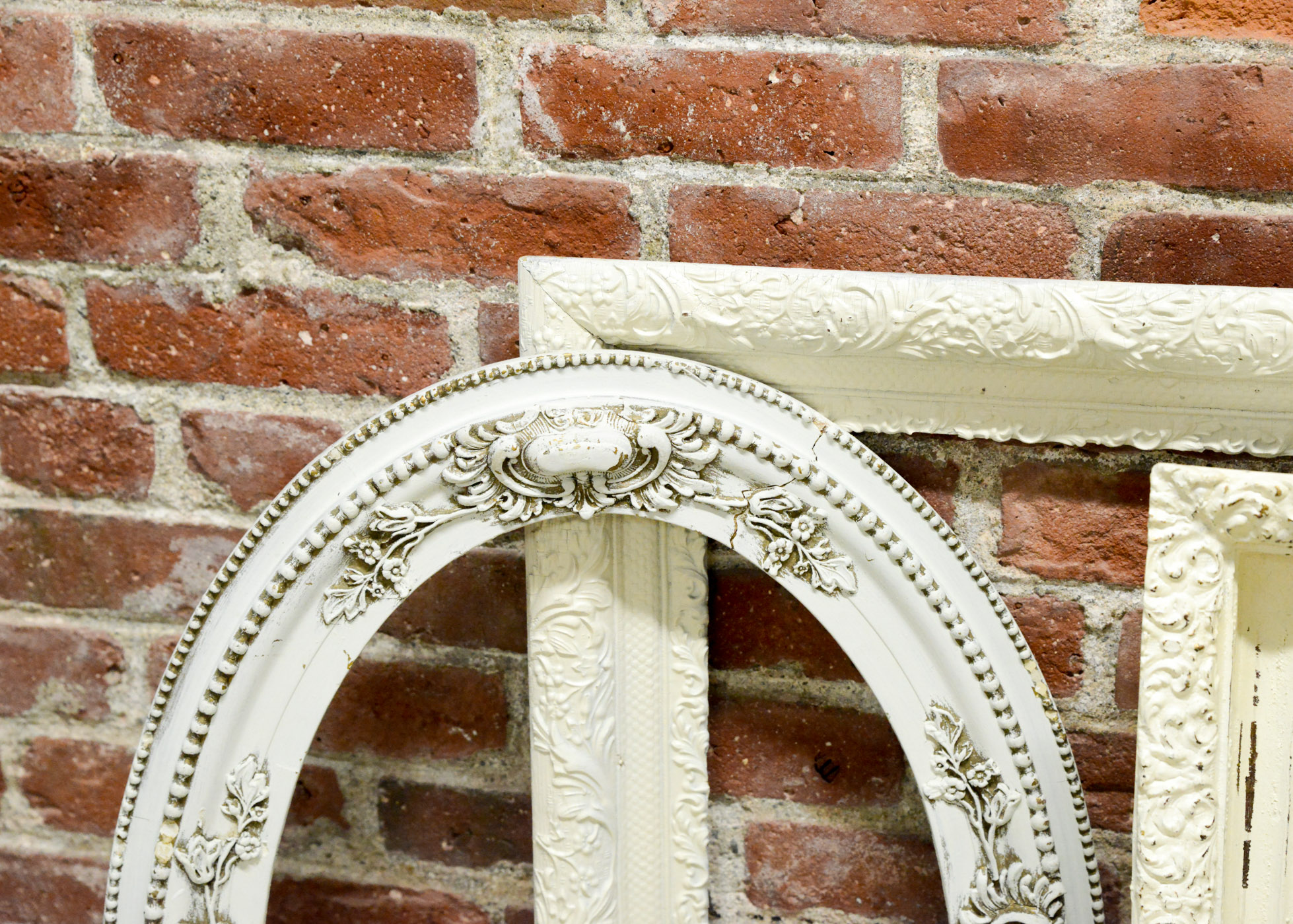 White Painted Vintage Wooden Frames