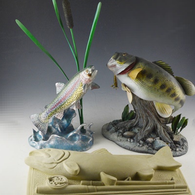 Danbury Mint Fish Figures and Carruth Bass Plaque