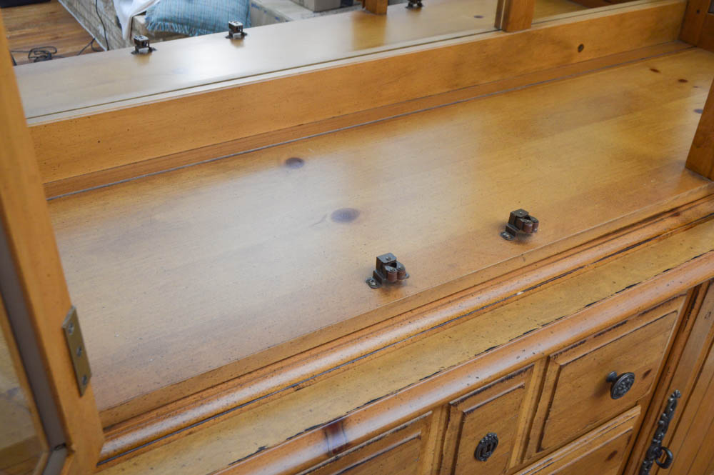 Broyhill Furniture Pine China Cabinet