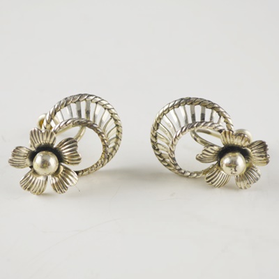 Von Dell Sterling Silver Screw Back Earrings