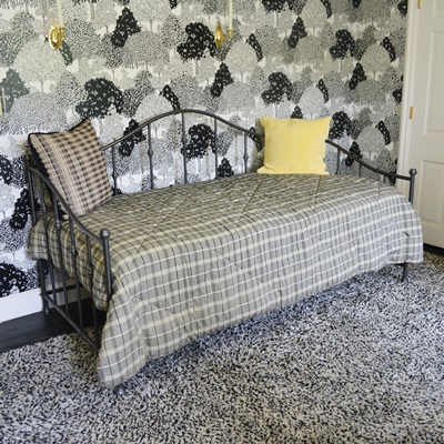 Black Metal Daybed, Mattress and Comforter