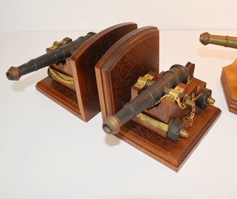 Pair of Canon Bookends and Matching Table Lamp