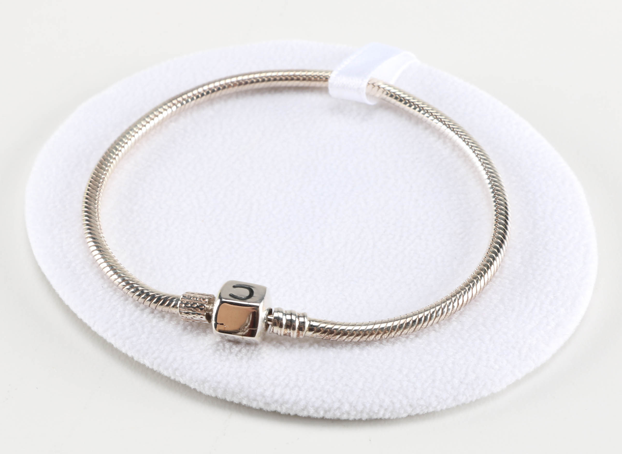 Chamilia Silver Tone Snap Charm Bracelet