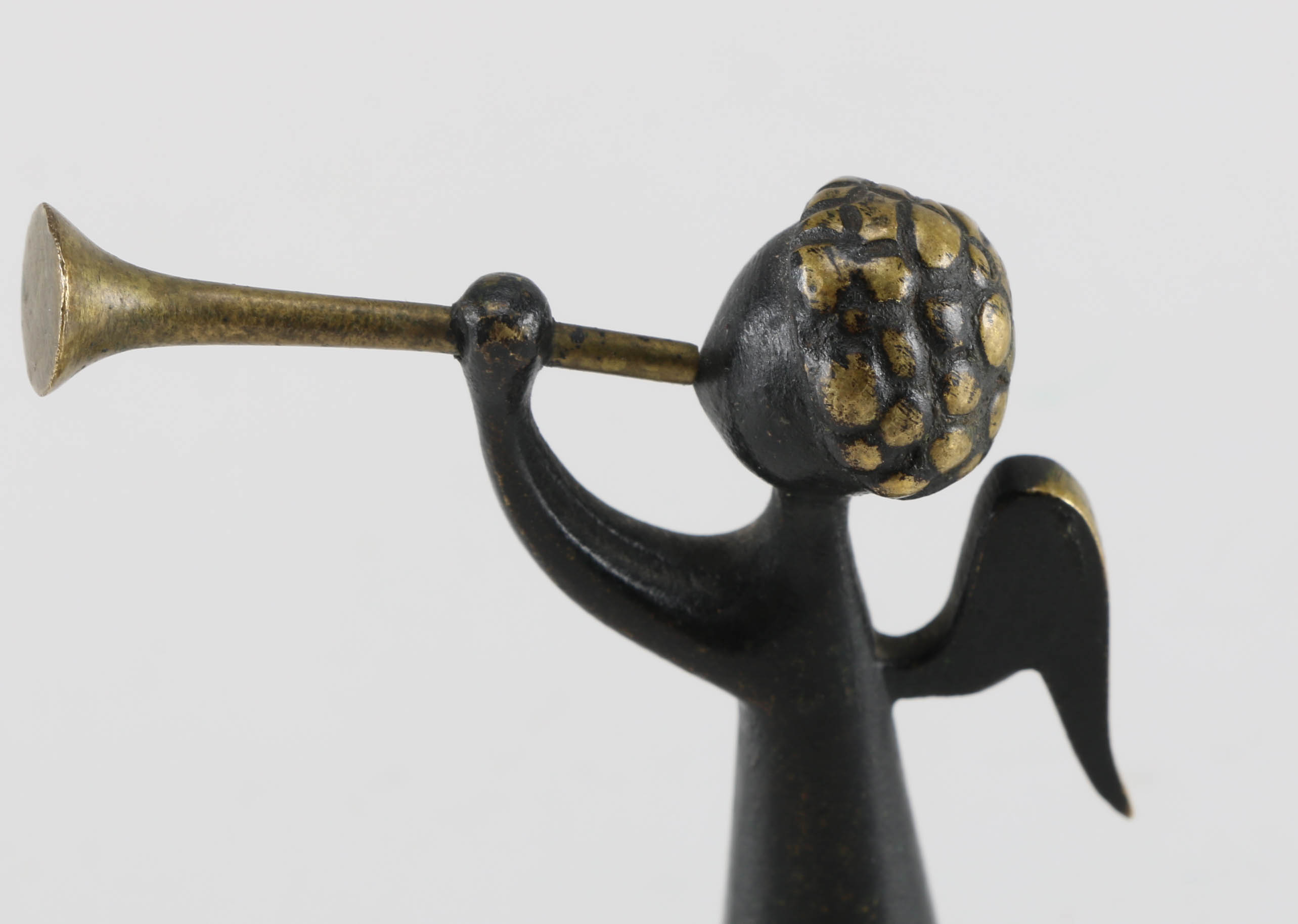 Circa 1930 Hagenuer Austrian Bronze Angel