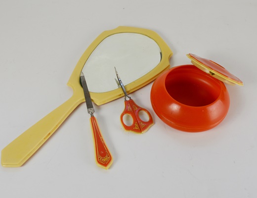 Vintage Bakelite Vanity Set