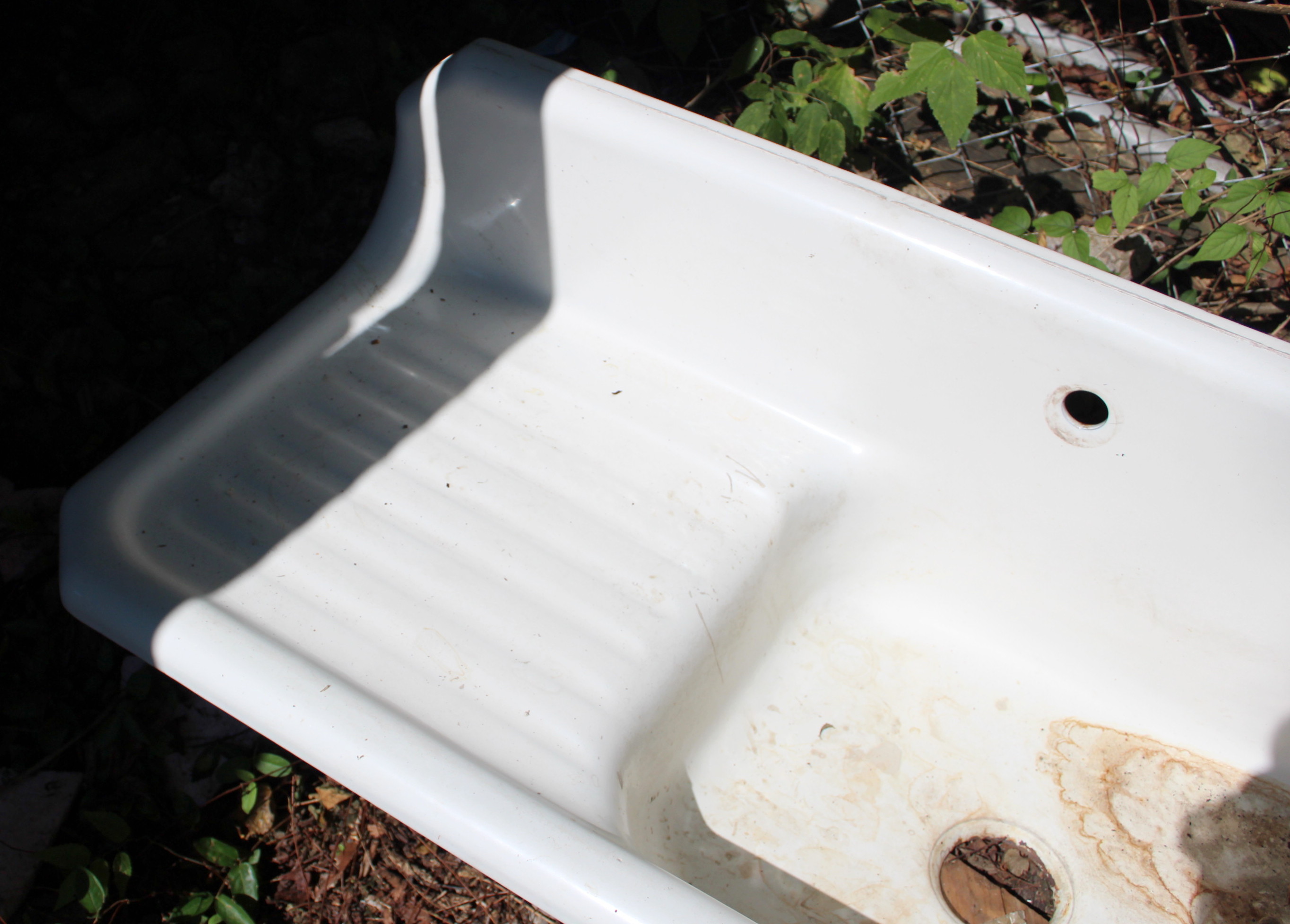 Enamel and Iron Sink With Double Drainboards