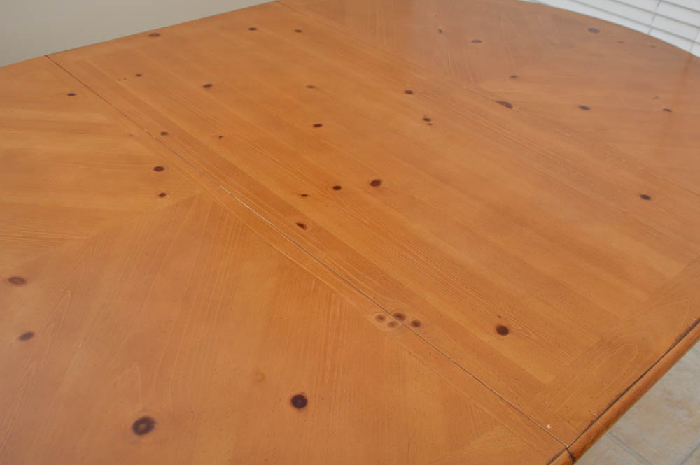 Broyhill Pine Dining Table and Six Chairs