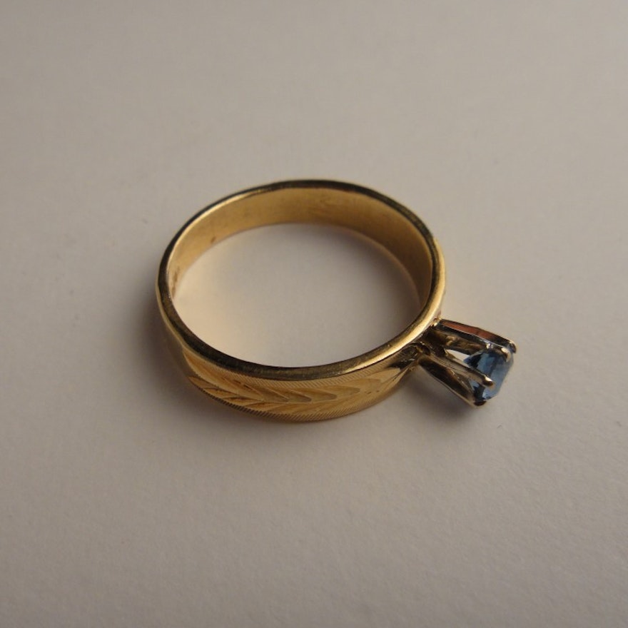 Lady's 14K Yellow Gold and Topaz Ring