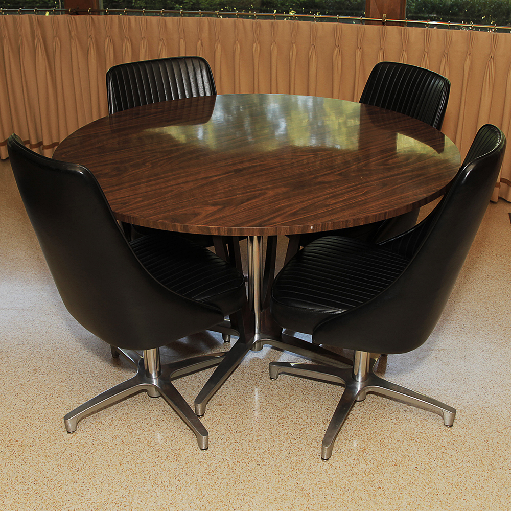 Mid Century Modern "Decorables" Dinette Table and Chairs by Chromcraft