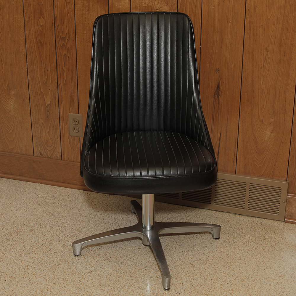 Mid Century Modern "Decorables" Dinette Table and Chairs by Chromcraft