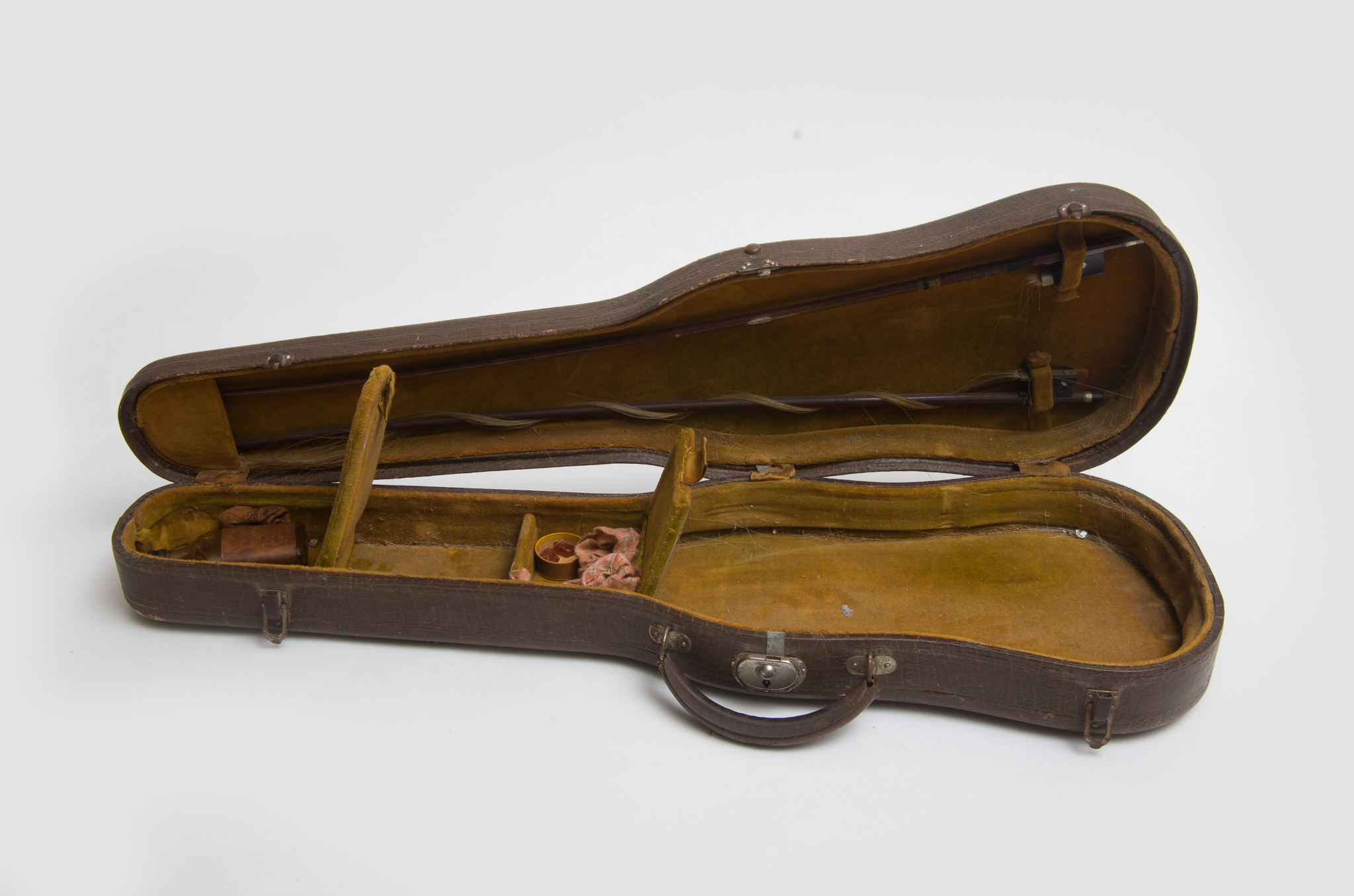 Vintage Violin With Eagle Lock Case and Bows