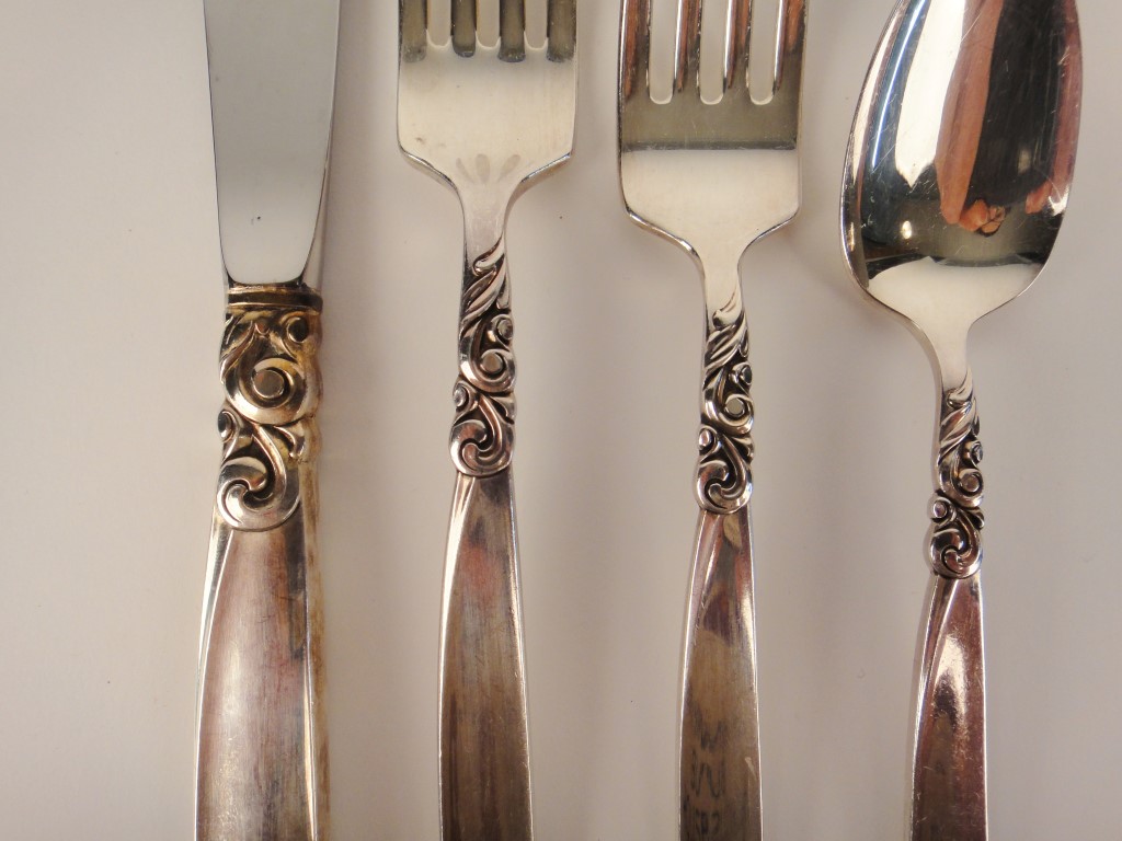 Vintage Oneida Community "South Seas" Silverplate Flatware
