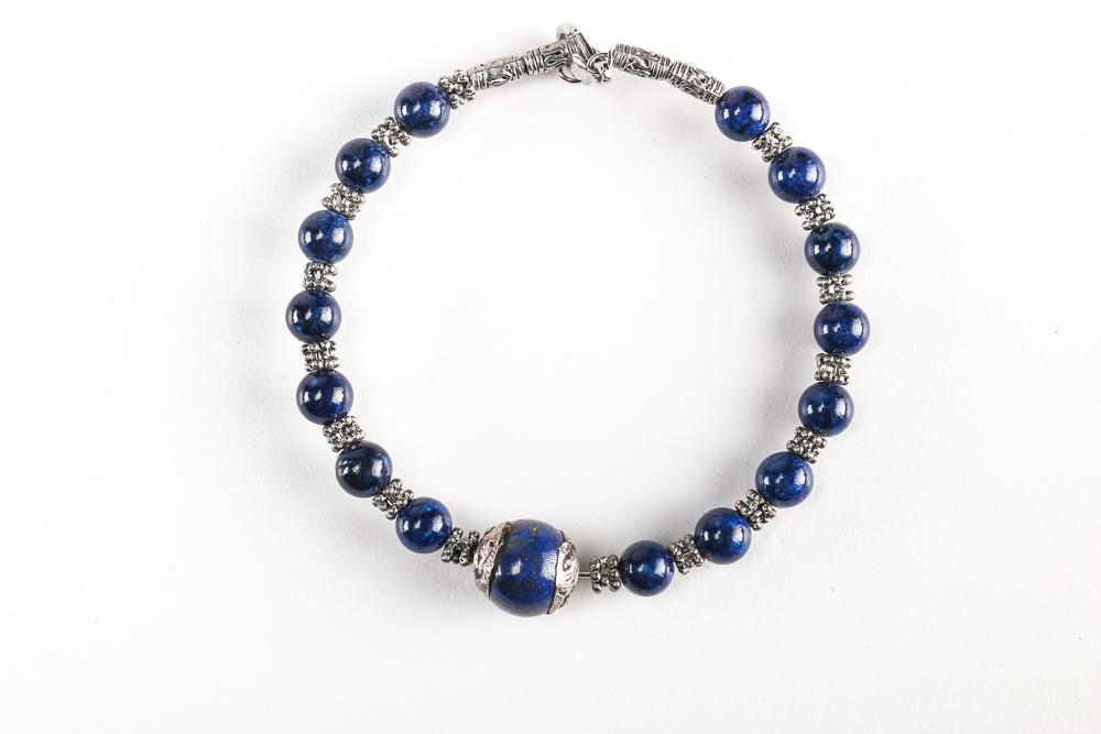 A Collection of Costume Jewelry Pieces