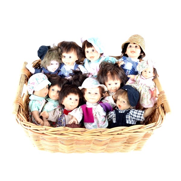 Vintage Gi-Go Expression Faces Dolls in Basket